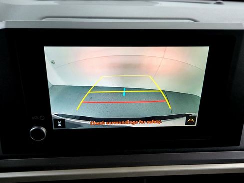 Certified 2025 Toyota Tacoma SR5 image 38