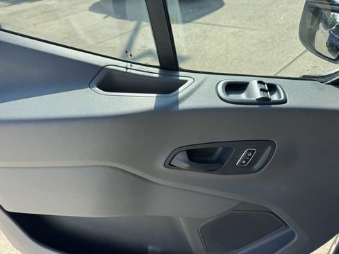 Used 2024 Ford Transit 250 Low Roof w/ Exterior Upgrade Package image 22