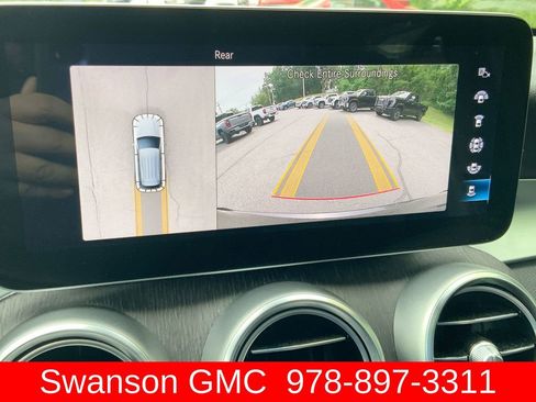 Used 2021 Mercedes-Benz GLC 300 4MATIC w/ AMG Line image 15