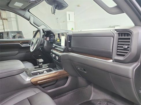 New 2026 GMC Sierra 1500 Elevation w/ Elevation Premium Package image 38