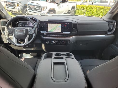 Used 2023 GMC Sierra 1500 Elevation RWD image 17