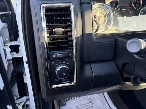 Used 2016 RAM 1500 Sport AWD/4WD image 27