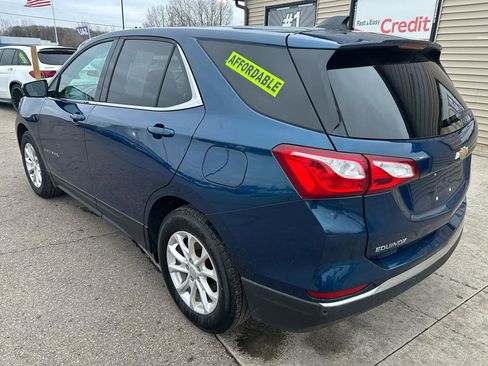 Used 2020 Chevrolet Equinox LT w/ Driver Convenience Package image 7