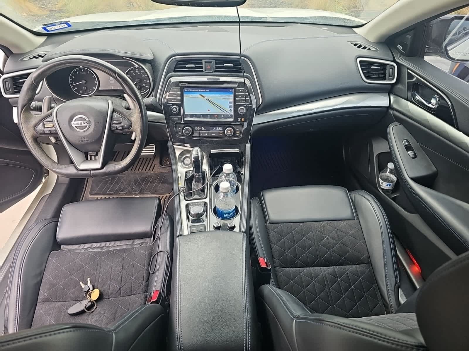 Used 2017 Nissan Maxima SR w/ Midnight Edition FWD image 4