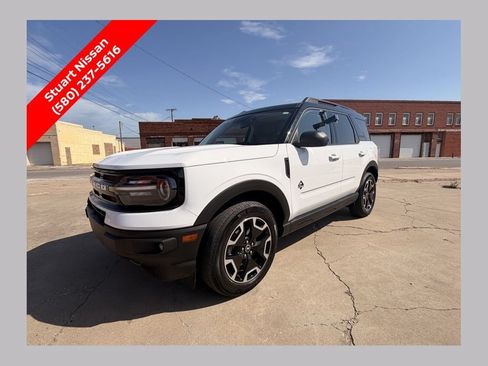 Used 2021 Ford Bronco Sport Outer Banks w/ Outer Banks Package AWD/4WD image 1