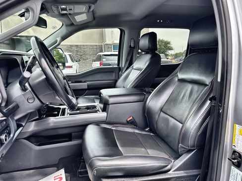 Used 2024 Ford F250 Lariat w/ Black Appearance Package AWD/4WD image 12