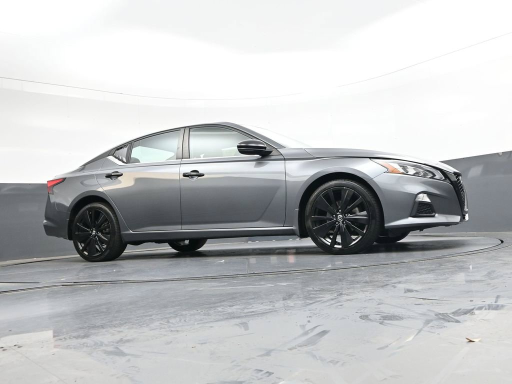 Used 2020 Nissan Altima 2.5 SR w/ Premium Package AWD/4WD image 32