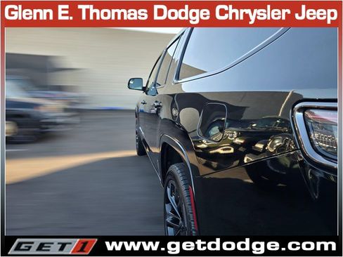 Used 2024 Jeep Grand Wagoneer L Series II w/ Quick Order Packagew 28T image 10