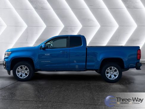 Certified 2022 Chevrolet Colorado LT w/ LT Convenience Package RWD image 2