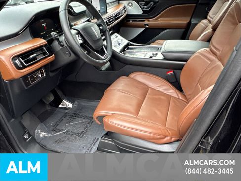 Used 2023 Lincoln Aviator Reserve w/ Equipment Group 201A image 11