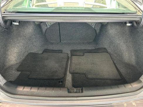 Used 2017 Honda Accord EX-L image 25