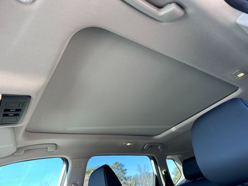 New 2026 Nissan Rogue SV FWD image 33