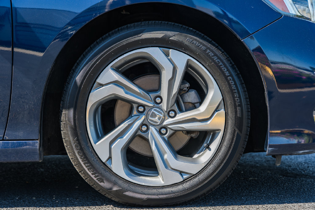 Used 2019 Honda Accord EX-L image 13