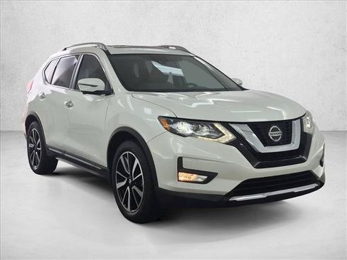 Used 2019 Nissan Rogue SL w/ Premium Package FWD image 3