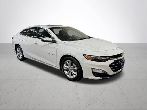 Used 2023 Chevrolet Malibu LT FWD image 9