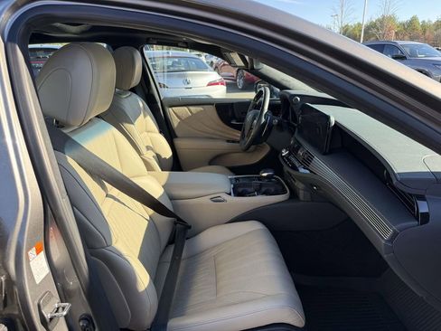 Used 2022 Lexus LS 500 AWD image 14