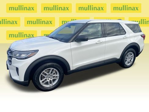 New 2026 Ford Explorer Active image 9