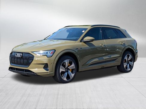 Used 2023 Audi e-tron Premium Plus w/ Premium Plus Package AWD/4WD image 3