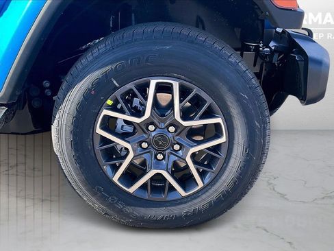 New 2026 Jeep Wrangler Sahara image 33