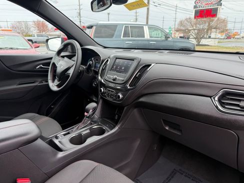 Used 2024 Chevrolet Equinox RS image 26