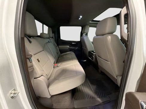 Used 2019 Chevrolet Silverado 1500 LTZ w/ LTZ Premium Package AWD/4WD image 21