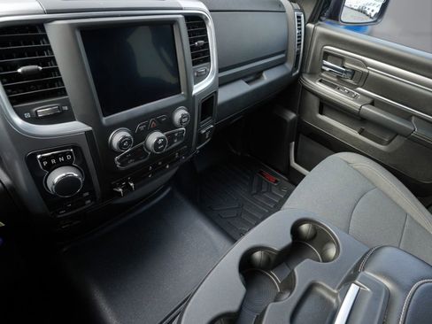 Used 2024 RAM 1500 Classic Warlock w/ Electronics Group image 17