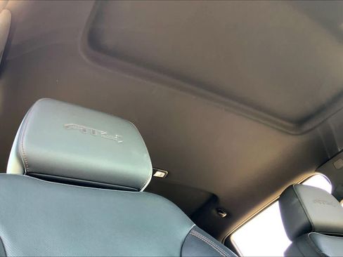 Used 2021 GMC Sierra 1500 AT4 image 14