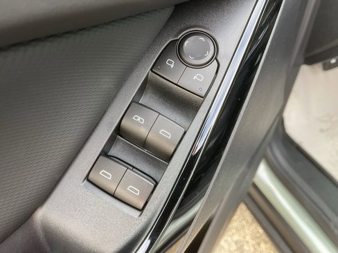 New 2026 Chevrolet Equinox LT w/ Convenience Package II image 10