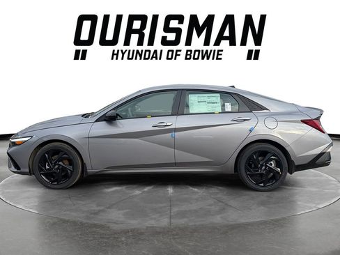 New 2026 Hyundai Elantra SEL Sport Premium FWD image 3
