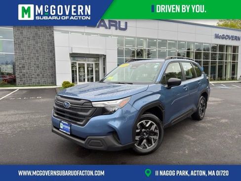 Used 2025 Subaru Forester AWD/4WD image 1