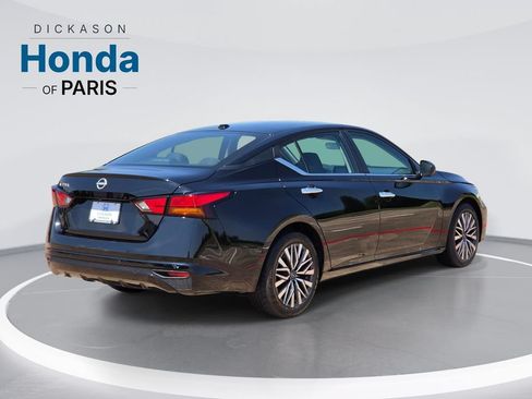 Used 2025 Nissan Altima 2.5 SV FWD image 4