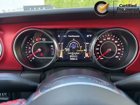 Used 2022 Jeep Wrangler Unlimited Rubicon w/ LED Lighting Group AWD/4WD image 58