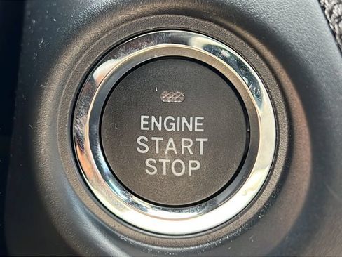 Used 2026 Subaru Outback Premium AWD/4WD image 23