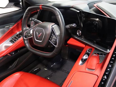Used 2024 Chevrolet Corvette Stingray Premium Conv w/ Z51 Performance Package RWD image 62