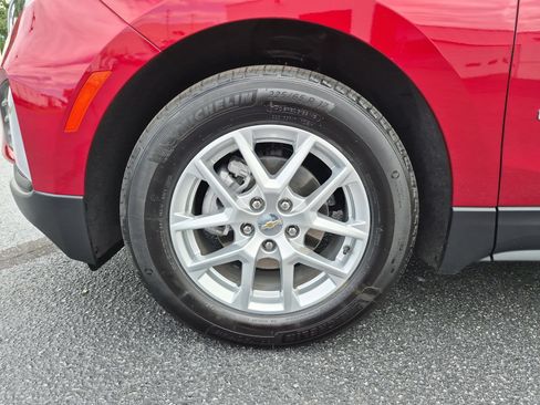 Certified 2024 Chevrolet Equinox LT FWD image 33