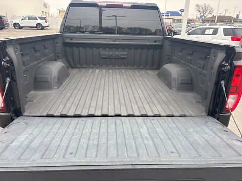 Used 2021 GMC Sierra 1500 4x4 Crew Cab w/ Sierra Value Package image 28