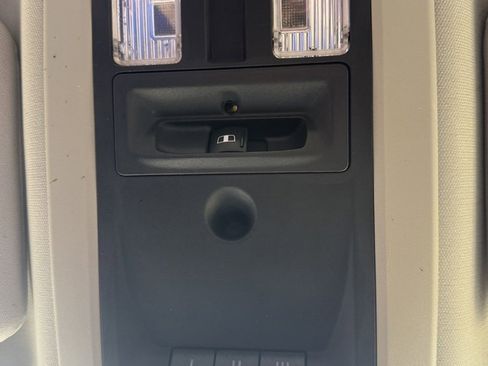 Used 2013 RAM 1500 Laramie w/ Convenience Group image 36