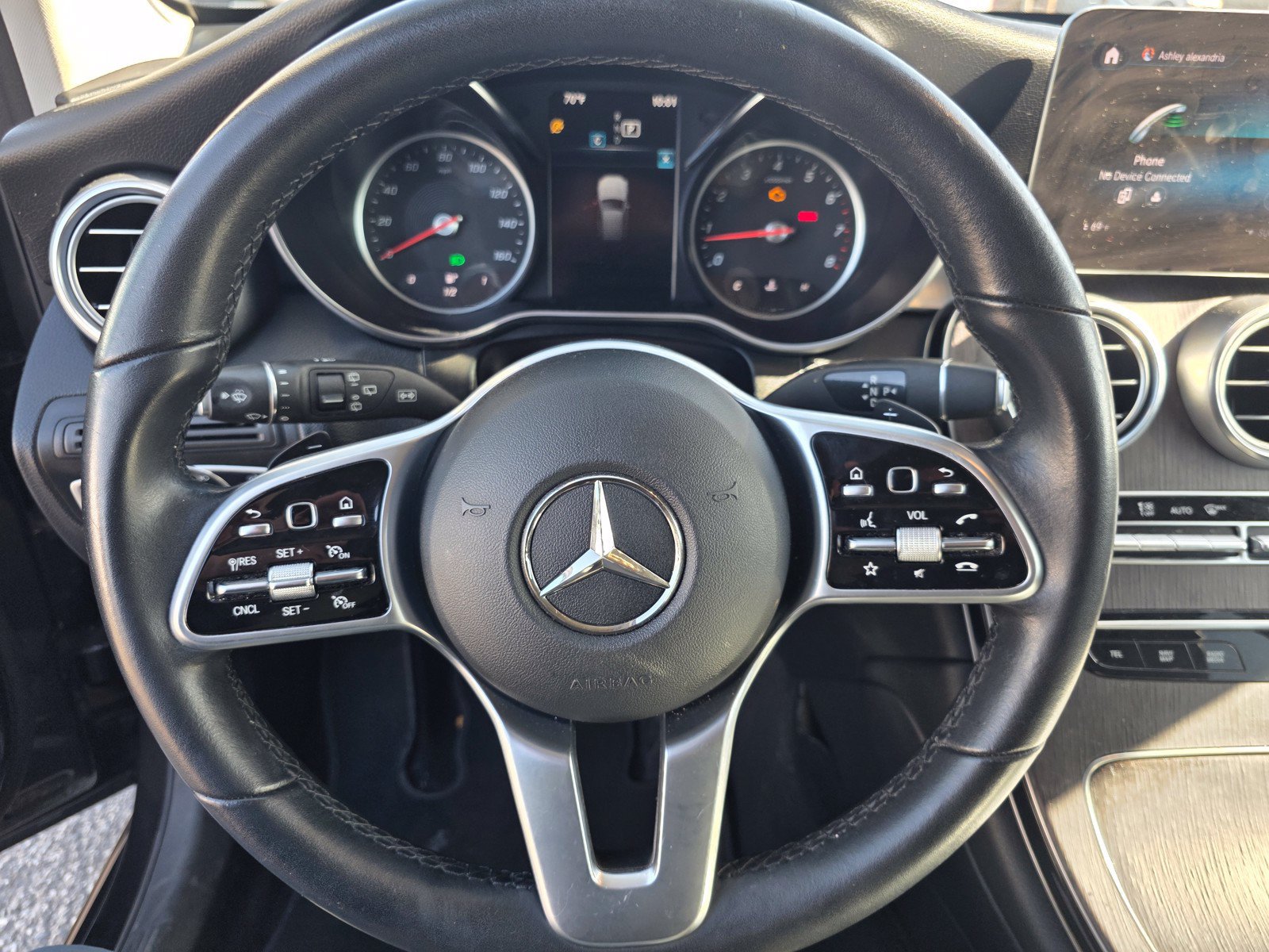 Used 2021 Mercedes-Benz GLC 300 image 28