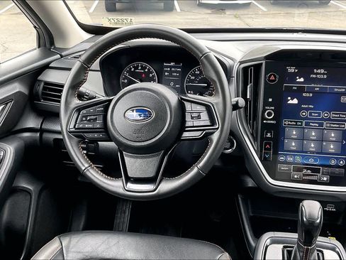Used 2024 Subaru Crosstrek 2.5i Limited image 8