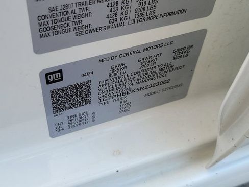 Used 2024 GMC Sierra 1500 SLE image 32