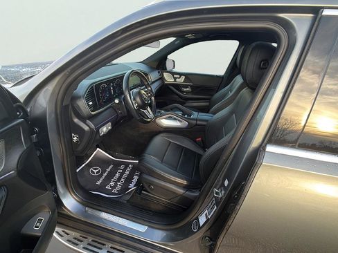 Certified 2023 Mercedes-Benz GLS 450 4MATIC image 19