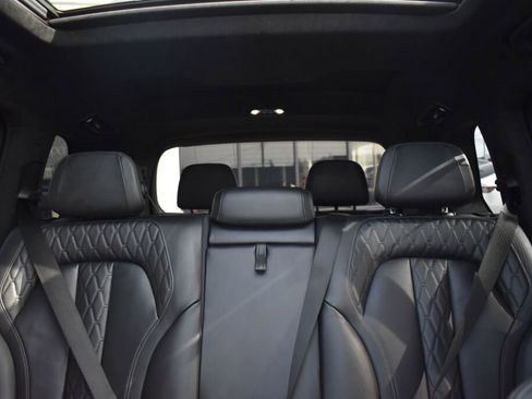 Used 2019 BMW X7 xDrive50i w/ M Sport Package image 26