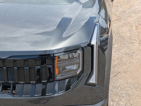 New 2027 Kia Seltos S FWD image 10