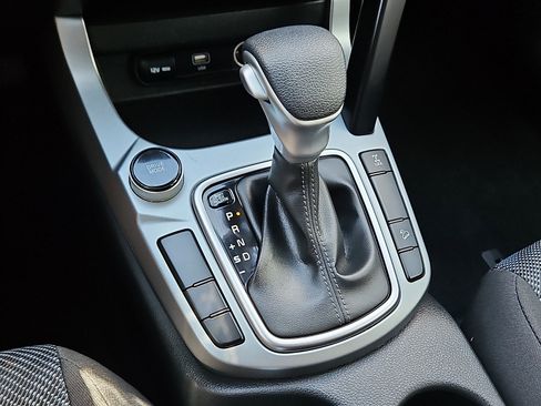 Used 2026 Kia Seltos LX AWD/4WD image 15