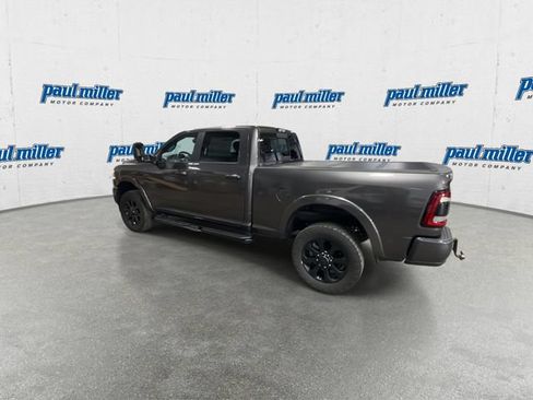 Used 2021 RAM 2500 Laramie w/ Night Edition AWD/4WD image 9