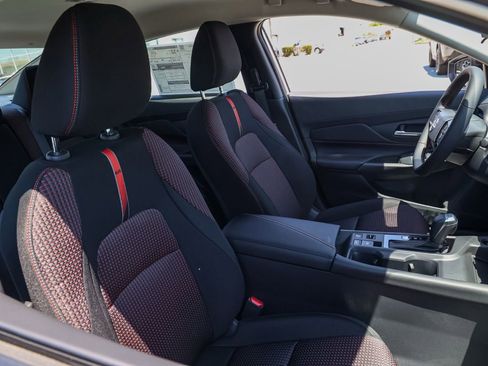 New 2026 Nissan Sentra SR FWD image 20