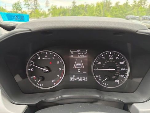 Used 2024 Subaru Crosstrek 2.5i Limited AWD/4WD image 14