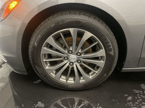 Used 2019 Buick LaCrosse Essence w/ Sun and Shade Package AWD/4WD image 28