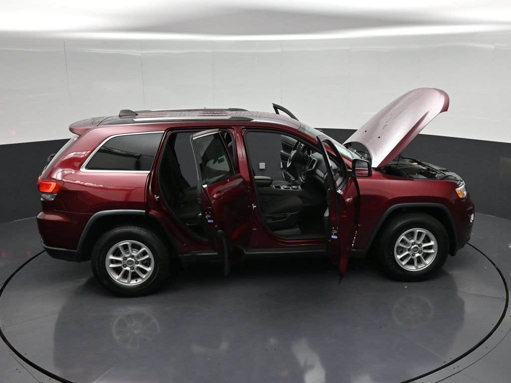 Used 2020 Jeep Grand Cherokee Laredo RWD image 36