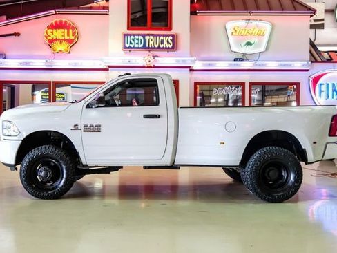 Used 2018 RAM 3500 Tradesman w/ Power & Remote Entry Group AWD/4WD image 11